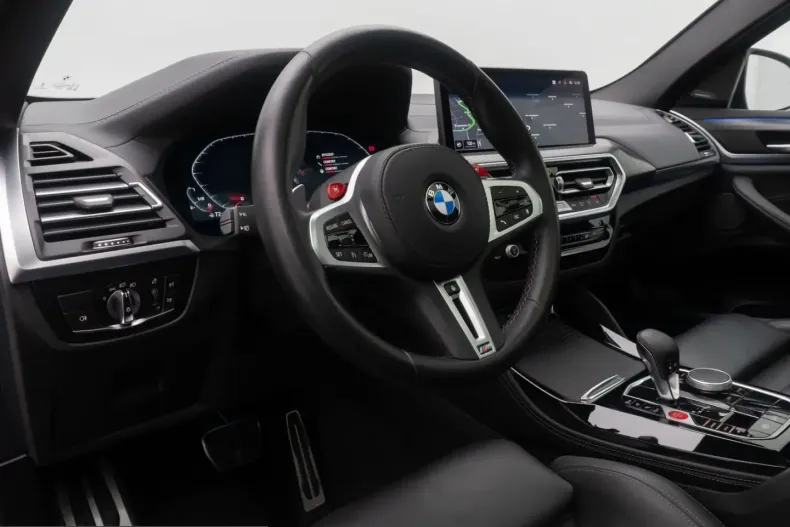 BMW X4 (Seria X) din 2024 cu 43.962 km - oferta BMW247925 - foto 19