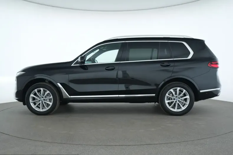 BMW X7 (Seria X) din 2023 cu 47.398 km - oferta BMW247926 - foto 8
