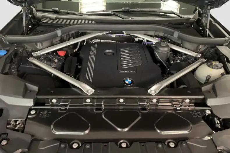 BMW X6 (Seria X) din 2023 cu 30.356 km - oferta BMW247931 - foto 13