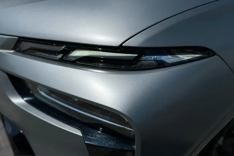 BMW X7 (Seria X) din 2023 cu 29.788 km - oferta BMW247935 - foto 9
