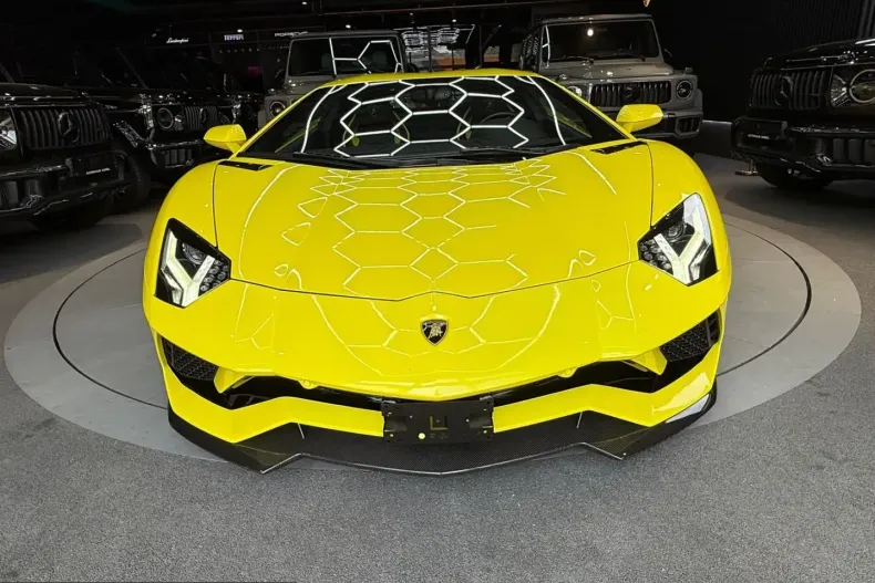 Lamborghini Aventador din 2022 cu 17.745 km - oferta LAM247941 - foto 3