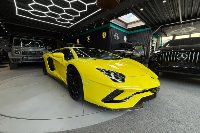 Lamborghini Aventador din 2022 cu 17.745 km - oferta LAM247941 - foto 9