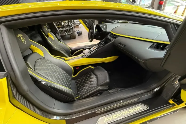 Lamborghini Aventador din 2022 cu 17.745 km - oferta LAM247941 - foto 21