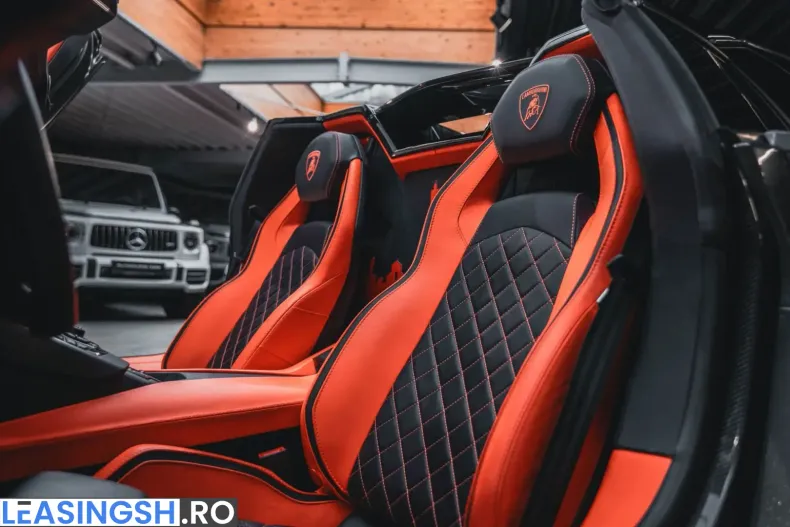 Lamborghini Aventador din 2021 cu 9.800 km - oferta LAM247942 - foto 24