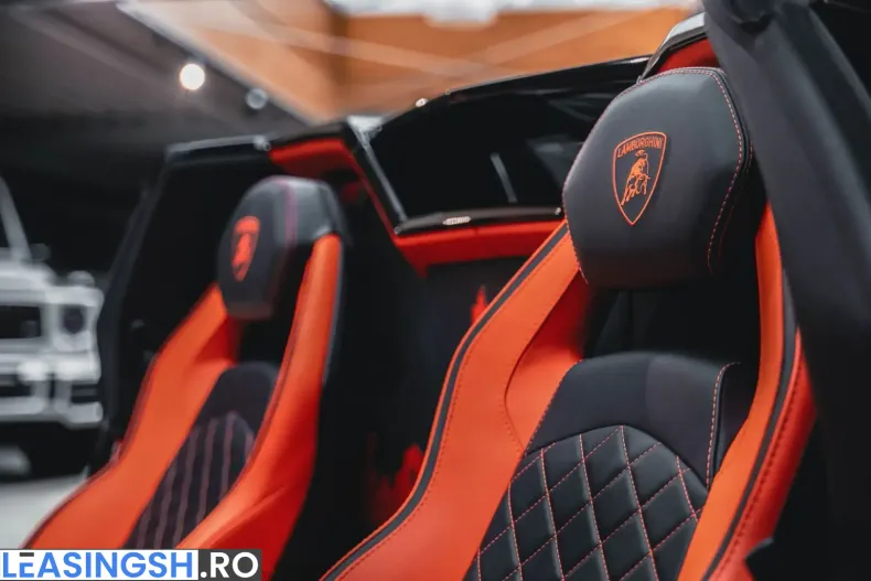 Lamborghini Aventador din 2021 cu 9.800 km - oferta LAM247942 - foto 25