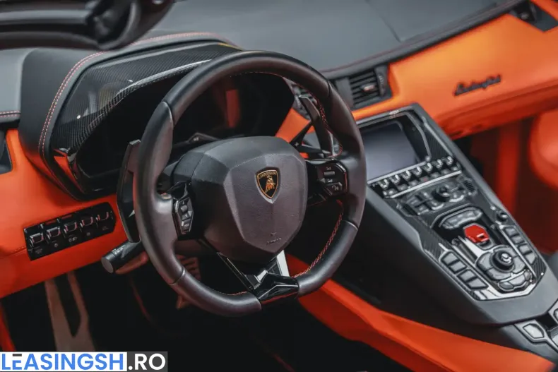Lamborghini Aventador din 2021 cu 9.800 km - oferta LAM247942 - foto 30