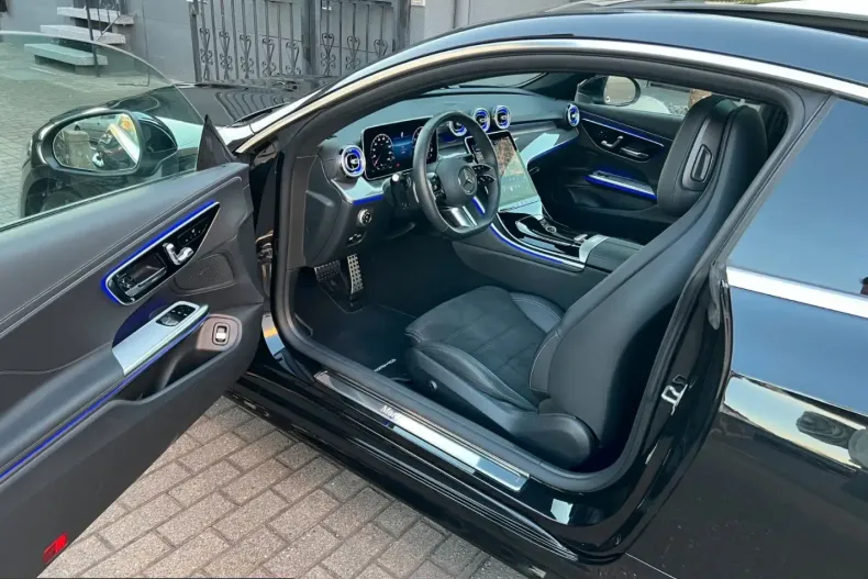 Mercedes-Benz CLE 200 (Clasa CLE) din 2024 cu 13.260 km - oferta MER247947 - foto 9