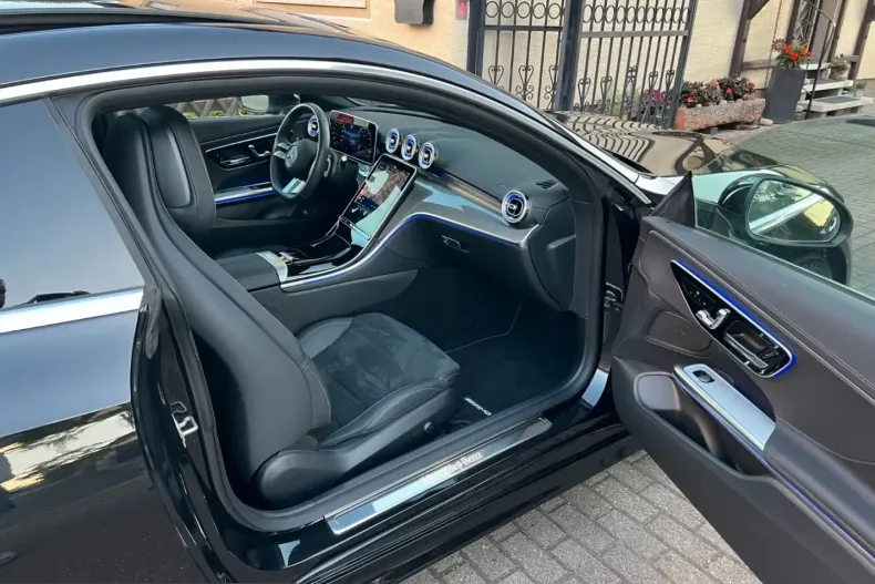 Mercedes-Benz CLE 200 (Clasa CLE) din 2024 cu 13.260 km - oferta MER247947 - foto 14