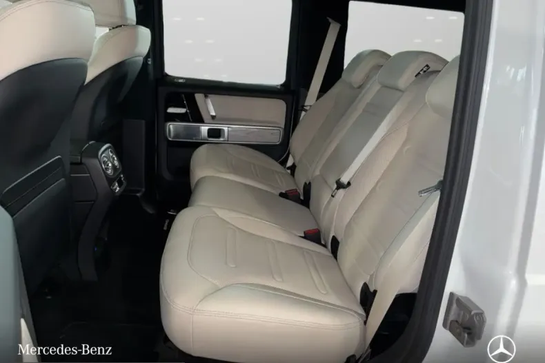 Mercedes-Benz G 450 (Clasa G) din 2025 cu 35.587 km - oferta MER247949 - foto 9
