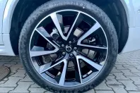 Volvo XC90 din 2023 cu 45.816 km - oferta VOL247952 - foto 9