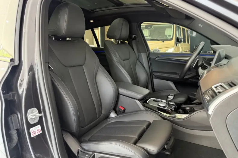 BMW X4 (Seria X) din 2023 cu 56.000 km - oferta BMW247954 - foto 11