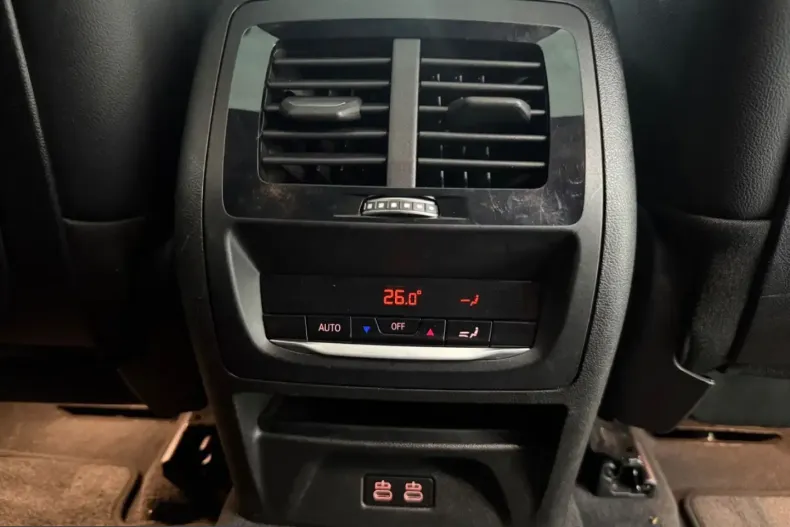 BMW X4 (Seria X) din 2023 cu 56.000 km - oferta BMW247954 - foto 21
