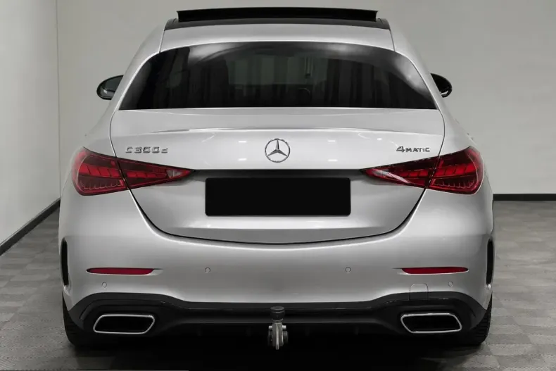 Mercedes-Benz C 300 (Clasa C) din 2024 cu 31.253 km - oferta MER247958 - foto 5