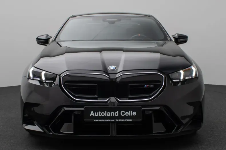BMW M5 (Seria 5) din 2025 cu 16.636 km - oferta BMW247959 - foto 2