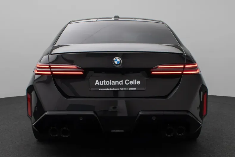 BMW M5 (Seria 5) din 2025 cu 16.636 km - oferta BMW247959 - foto 3