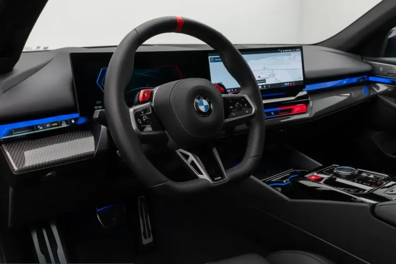 BMW M5 (Seria 5) din 2025 cu 16.636 km - oferta BMW247959 - foto 14