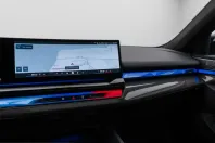 BMW M5 (Seria 5) din 2025 cu 16.636 km - oferta BMW247959 - foto 15