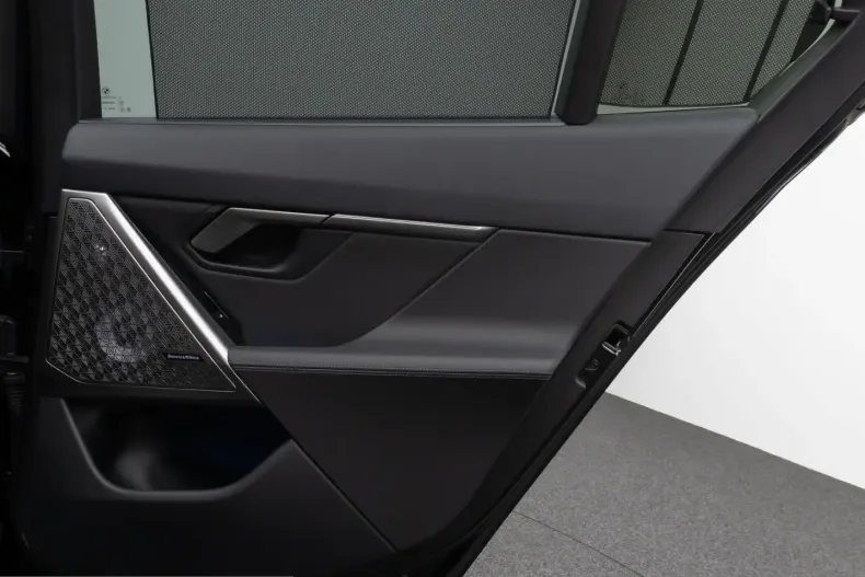 BMW M5 (Seria 5) din 2025 cu 16.636 km - oferta BMW247959 - foto 26