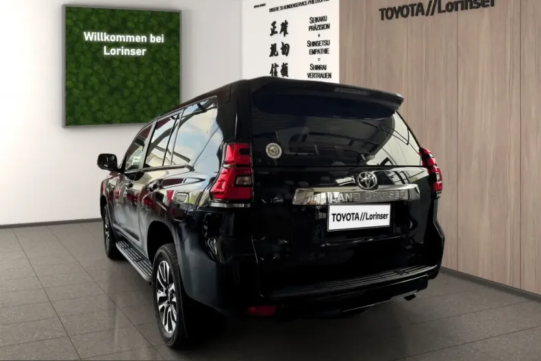 Toyota Land Cruiser din 2024 cu 49.350 km - oferta TOY247961 - foto 5