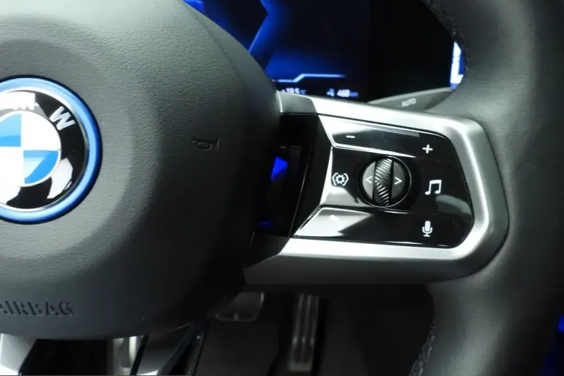 BMW i5 (Seria 5) din 2025 cu 18.000 km - oferta BMW247963 - foto 14