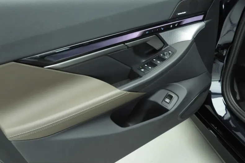 BMW i5 (Seria 5) din 2025 cu 18.000 km - oferta BMW247963 - foto 20