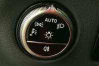 Mercedes-Benz EQE (Clasa E) din 2024 cu 14.589 km - oferta MER247965 - foto 17