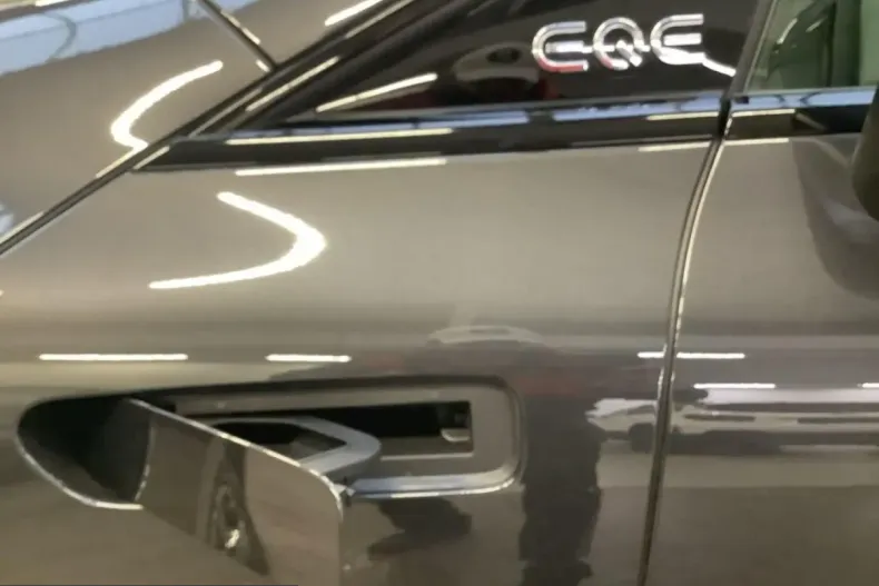 Mercedes-Benz EQE (Clasa E) din 2024 cu 14.589 km - oferta MER247965 - foto 21