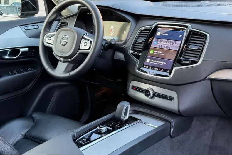 Volvo XC90 din 2024 cu 31.200 km - oferta VOL247966 - foto 11