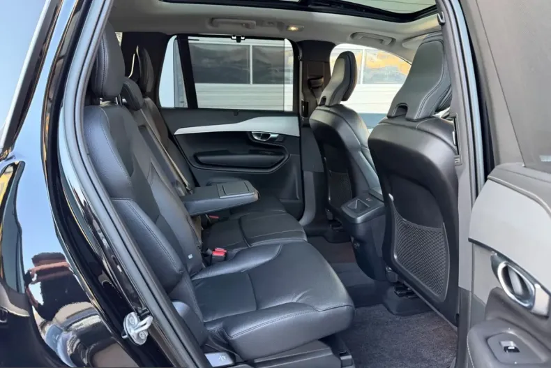 Volvo XC90 din 2024 cu 31.200 km - oferta VOL247966 - foto 14