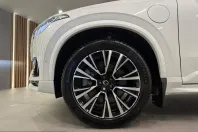 Volvo XC90 din 2024 cu 14.000 km - oferta VOL247968 - foto 12
