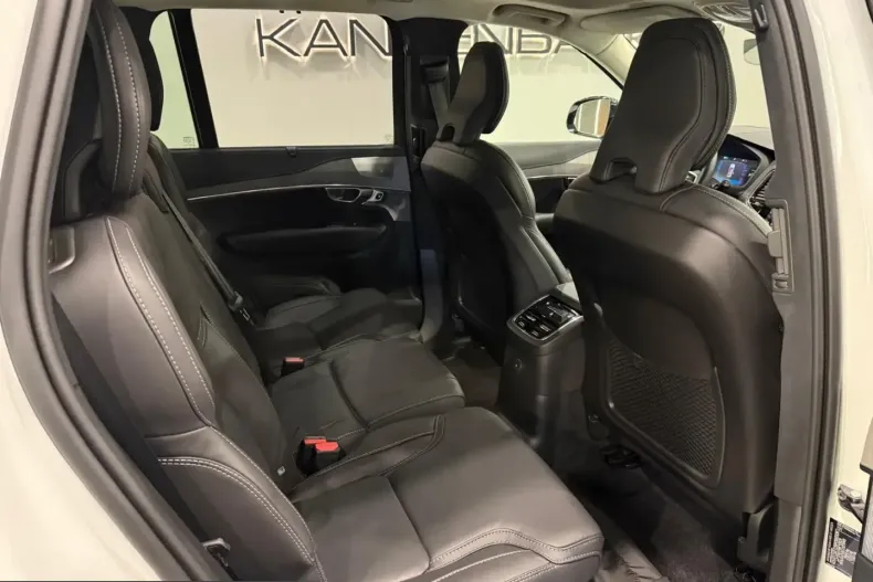 Volvo XC90 din 2024 cu 14.000 km - oferta VOL247968 - foto 30