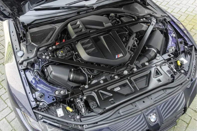 BMW M4 (Seria 4) din 2025 cu 4.334 km - oferta BMW247973 - foto 14