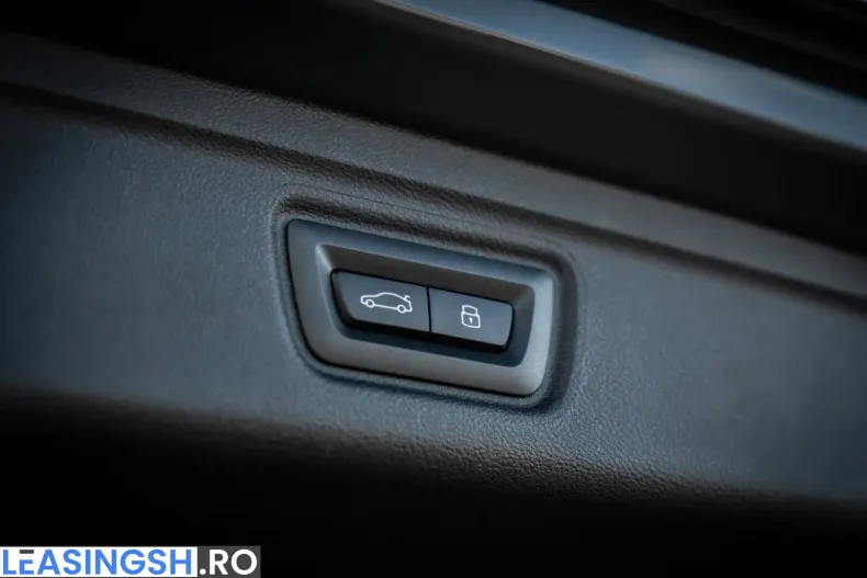 BMW M3 (Seria 3) din 2025 cu 45.000 km - oferta BMW247976 - foto 48
