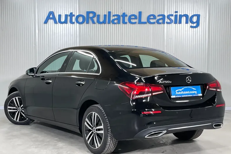 Mercedes-Benz A 250 (Clasa A) din 2022 cu 19.602 km - oferta MER248006 - foto 4