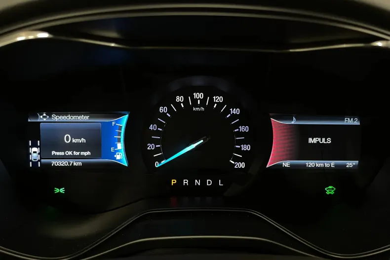 Ford Mondeo din 2022 cu 70.320 km - oferta FOR248008 - foto 25