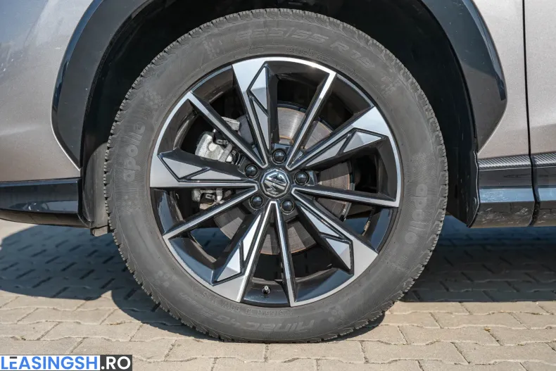 MG HS din 2025 cu 17.632 km - oferta MG0248011 - foto 12