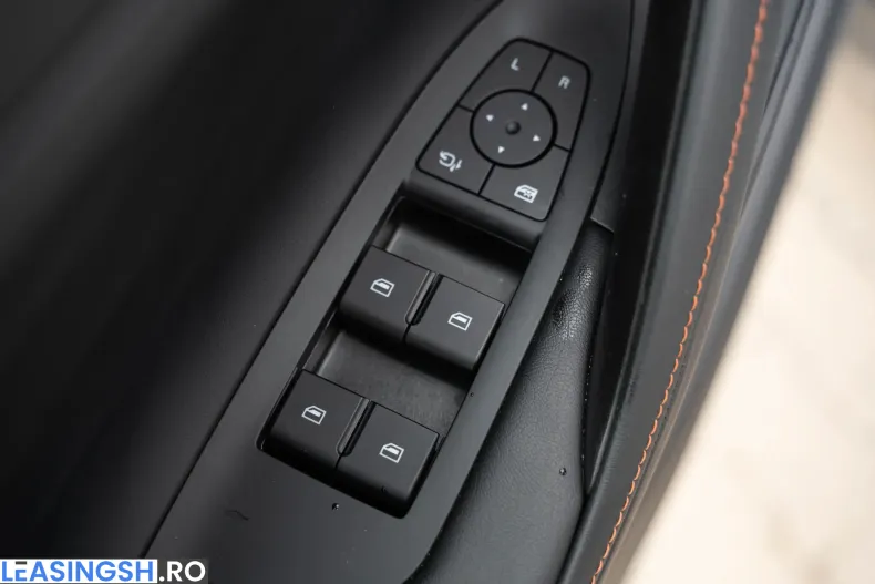 MG HS din 2025 cu 20.260 km - oferta MG0248012 - foto 17