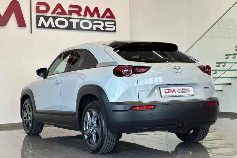 Mazda MX-3 din 2022 cu 12.900 km - oferta MAZ248019 - foto 5