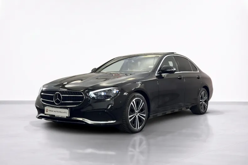 Mercedes-Benz E 220 (Clasa E) din 2023 cu 43.605 km - oferta MER248023 - foto 3