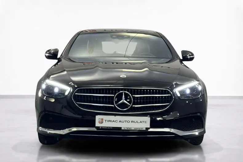 Mercedes-Benz E 220 (Clasa E) din 2023 cu 43.605 km - oferta MER248023 - foto 2