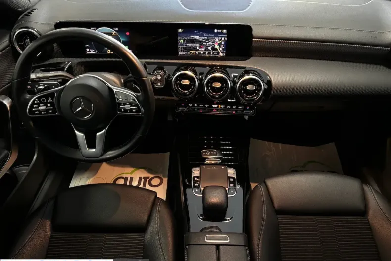 Mercedes-Benz CLA 200 (Clasa CLA) din 2020 cu 124.000 km - oferta MER248031 - foto 20