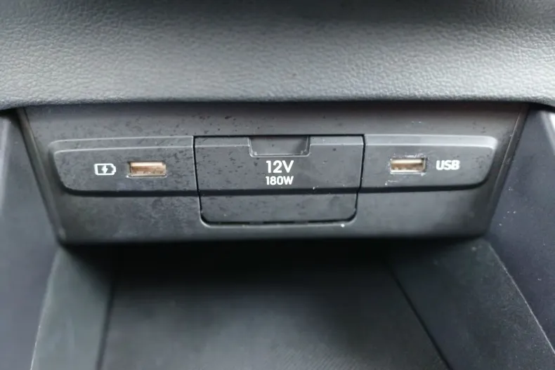 Hyundai Bayon din 2024 cu 27.579 km - oferta HYU248039 - foto 19