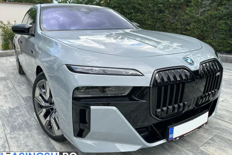 BMW M7 (Seria 7) din 2024 cu 15.000 km - oferta BMW248047 - foto 2
