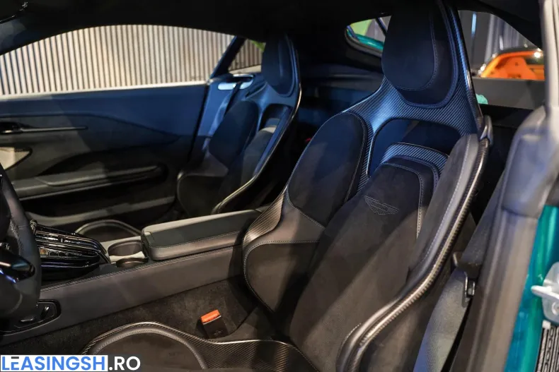 Aston Martin V8 Vantage din 2024 cu 17.200 km - oferta AST248048 - foto 17