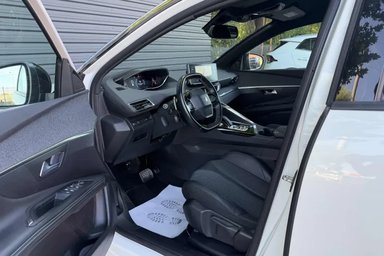 Peugeot 3008 din 2023 cu 157.000 km - oferta PEU248050 - foto 13