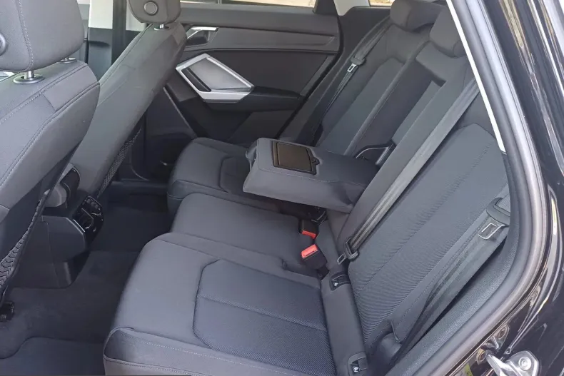 Audi Q3 din 2021 cu 83.652 km - oferta AUD248065 - foto 9