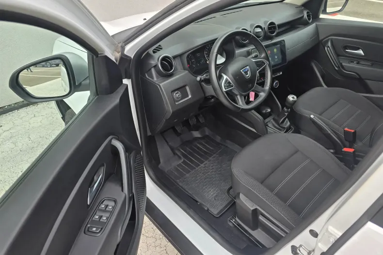 Dacia Duster din 2023 cu 98.642 km - oferta DAC248066 - foto 10