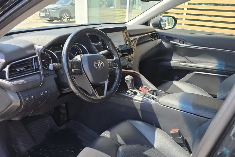 Toyota Camry din 2022 cu 164.533 km - oferta TOY248067 - foto 9