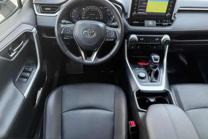 Toyota RAV4 din 2021 cu 106.969 km - oferta TOY248069 - foto 18