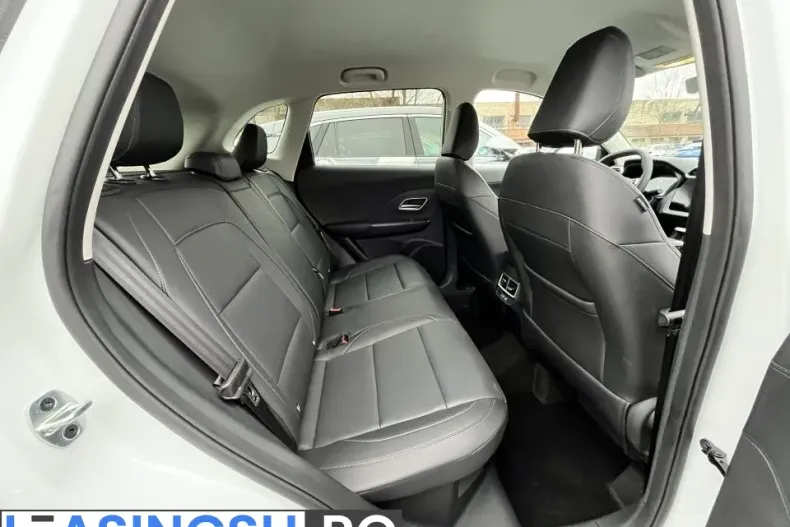MG ZS HEV din 2026 cu 1 km - oferta MG0248070 - foto 13